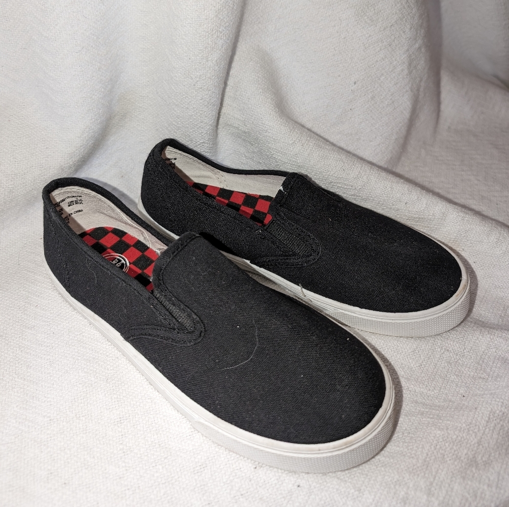 Kids slip on-s